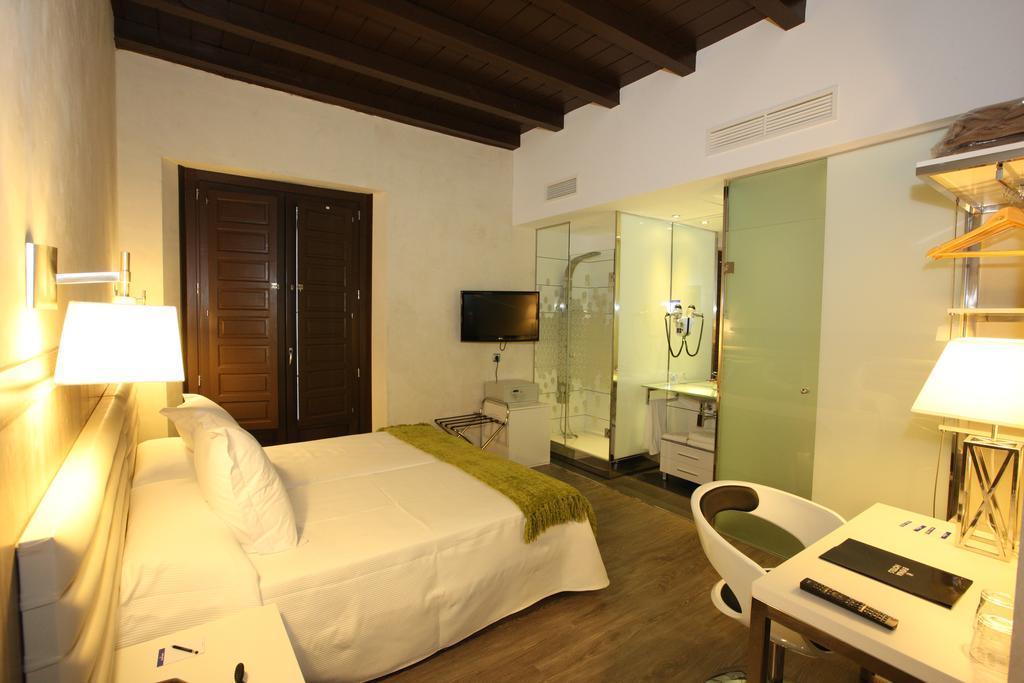Evenia Alcalá Boutique Hotel Alcalá de Henares Chambre photo