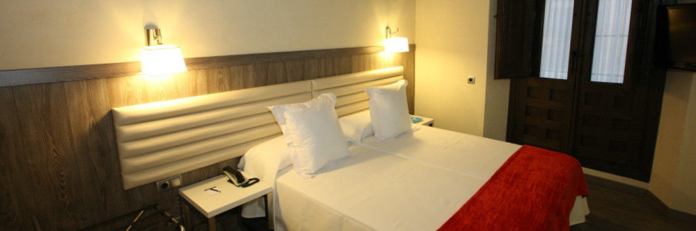 Evenia Alcalá Boutique Hotel Alcalá de Henares Extérieur photo